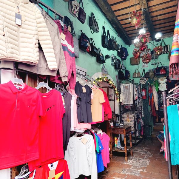 Casa Maria Natalia handicrafts