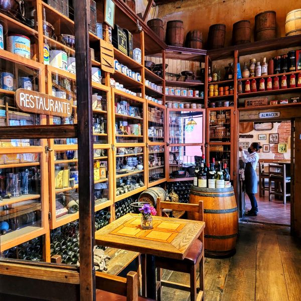 Casa Troccoli Store Antigua