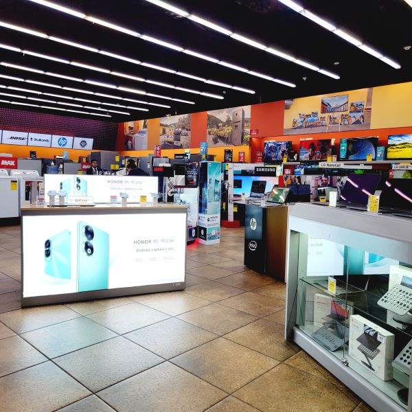 Tiendas MAX Electronics