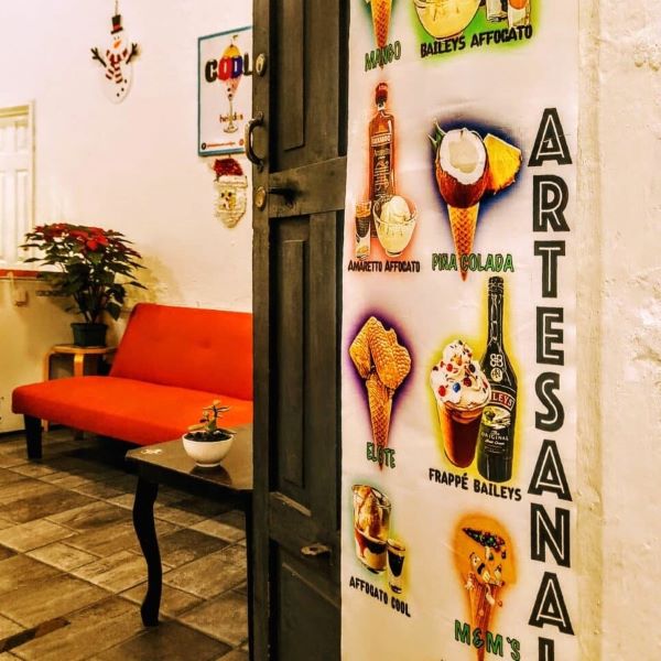 Helados Cool ice cream shop