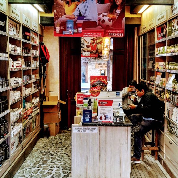GNC store inside view