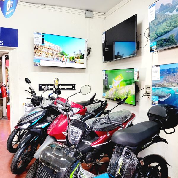 La Curacao Electronics and home gods store