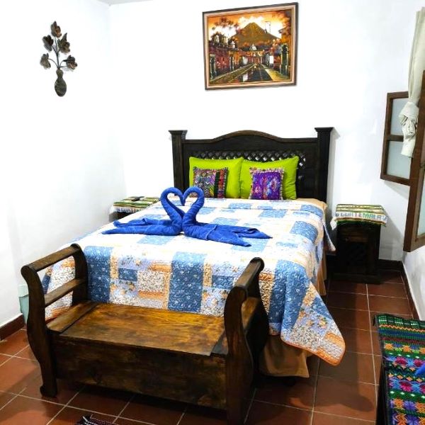 Francisco's Rest House hotel