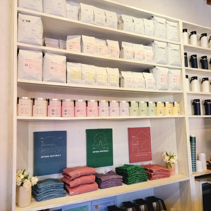 El Gran Cafe Coffee display
