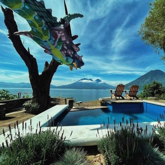 El Dragon Hotel