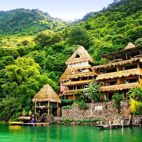 Laguna Lodge Eco-Resort