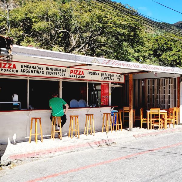 Pizzeria Florencia Outside View