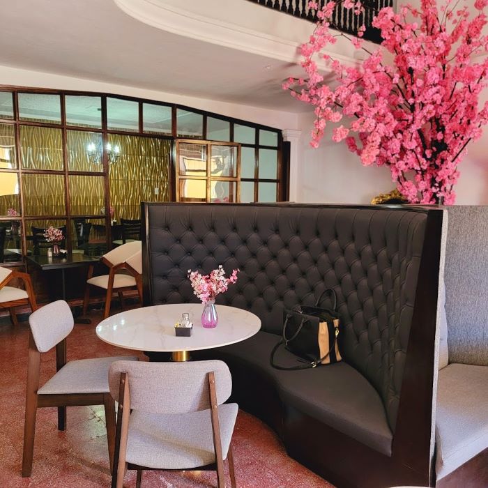 Teresas Bistro Antigua Dining Room Pink Decorative Tree