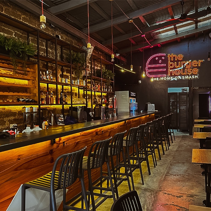 smash burger Antigua Guatemala , dinning lunch