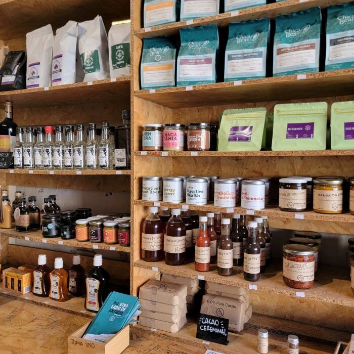 DEL OTRO LADO STORE ANTIGUA