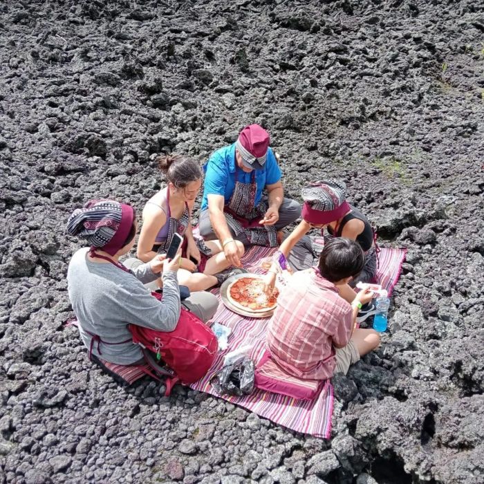 Pacaya-Volcano-Private-Hike-with-Pizza