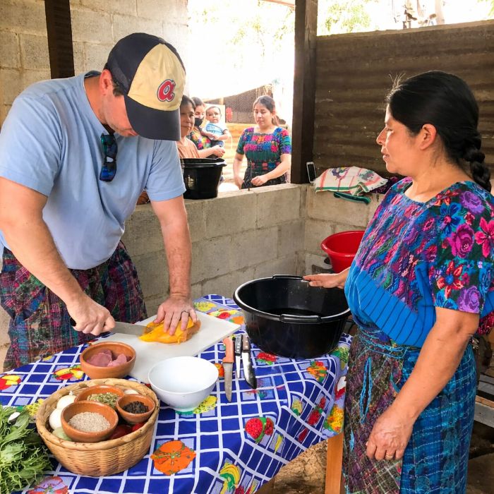 Traditional Guatemalan cooking class with local family